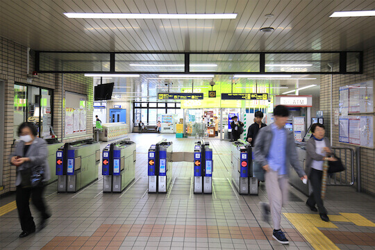 阪急電鉄「逆瀬川」駅下車