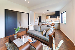 宝塚逆瀬台PRIMES